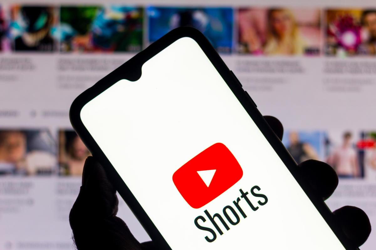 YouTube Shorts'ning davomiyligini uch daqiqagacha oshiradi.